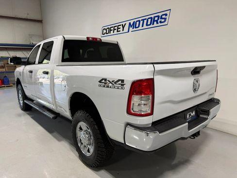 Used 2020 RAM 2500 Tradesman w/ Chrome Appearance Group AWD/4WD image 4