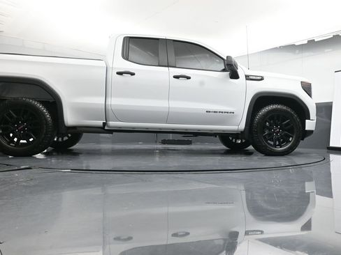Used 2025 GMC Sierra 1500 Pro w/ Graphite Edition image 39