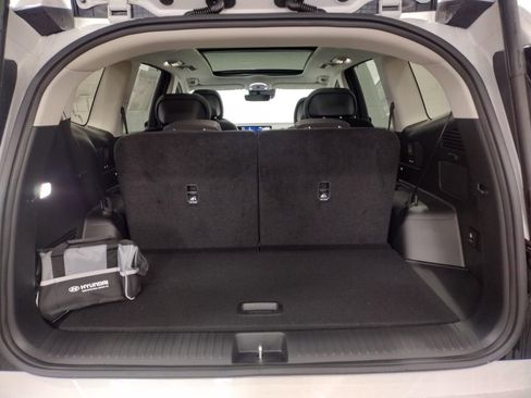 New 2026 Hyundai Ioniq 9 Limited w/ Tow & Go Package image 16