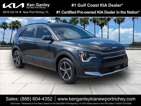 Certified 2024 Kia Niro EX FWD image 1