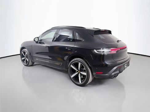 Certified 2026 Porsche Macan GTS AWD/4WD image 3
