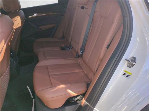 Used 2023 Audi Q5 2.0T Premium Plus image 19