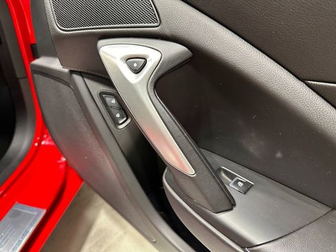 Used 2014 Chevrolet Corvette Stingray Coupe w/ Battery Protection Package image 11