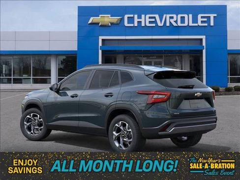 New 2026 Chevrolet Trax LT image 3