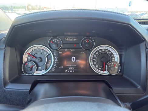 Used 2017 RAM 3500 Laramie image 17