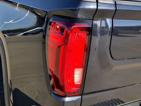 Used 2023 GMC Sierra 1500 Denali Ultimate image 27