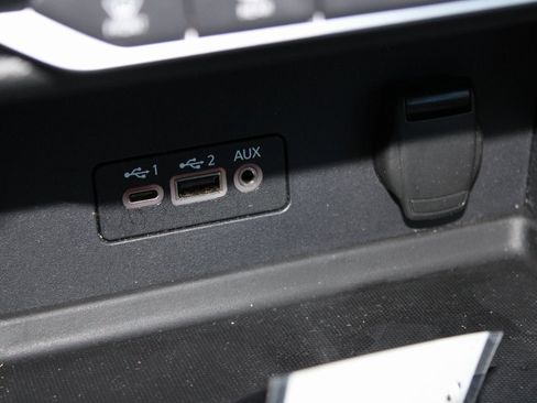 Used 2020 Nissan Sentra SR image 22