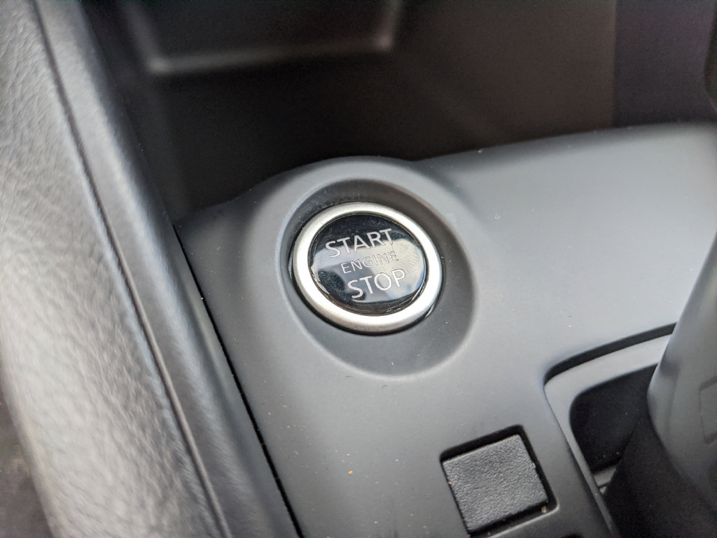 Certified 2025 Nissan Kicks Play S FWD image 38