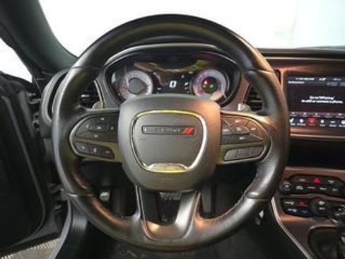 Used 2020 Dodge Challenger R/T Scat Pack w/ Shaker Package RWD image 9