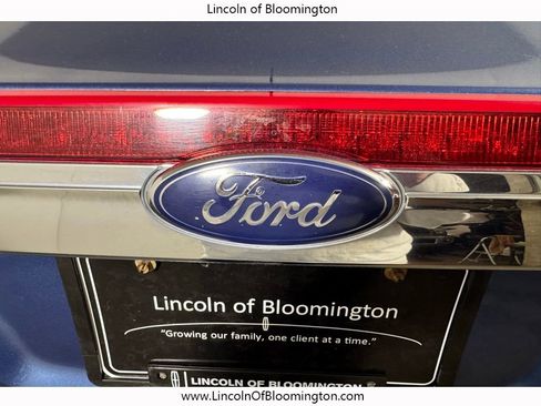 Used 2010 Ford Fusion SEL FWD image 25