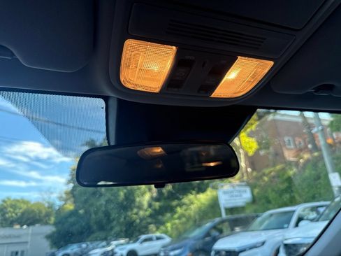 Used 2022 Honda CR-V EX image 10