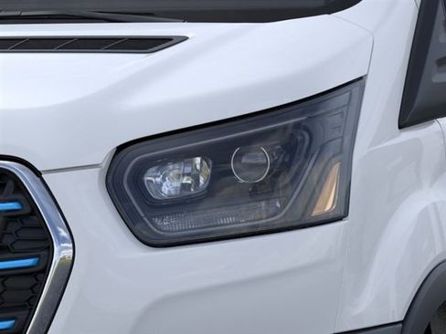 New 2026 Ford E-Transit 148 High Roof Extended RWD image 18