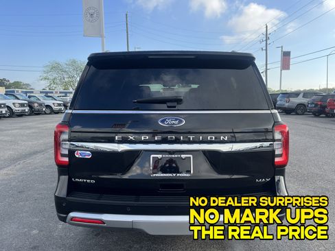 Used 2024 Ford Expedition Max Limited AWD/4WD image 3