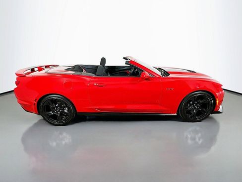 Used 2022 Chevrolet Camaro LT RWD image 8