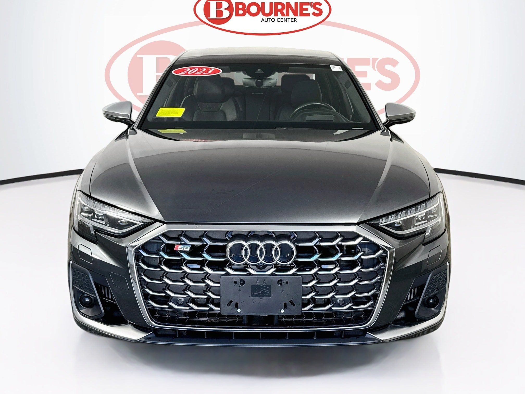 Used 2023 Audi S8 w/ S8 Comfort Plus Package AWD/4WD image 7