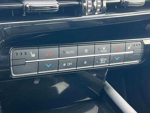 Certified 2022 Toyota Mirai w/ Advanced Technology Package RWD image 24