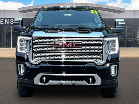 Used 2021 GMC Sierra 2500 Denali w/ Denali Ultimate Package AWD/4WD image 3