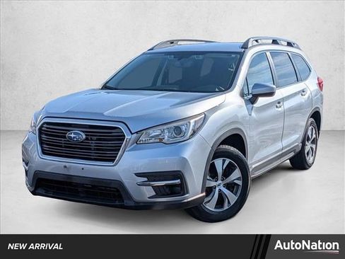 Used 2020 Subaru Ascent Premium w/ Convenience Package image 1