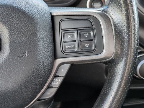 Used 2022 RAM 2500 Tradesman RWD image 23