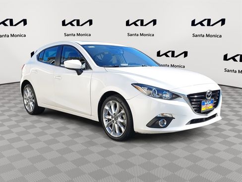 Used 2016 MAZDA MAZDA3 s Touring image 3
