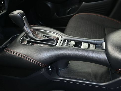 Certified 2025 Honda HR-V Sport image 18