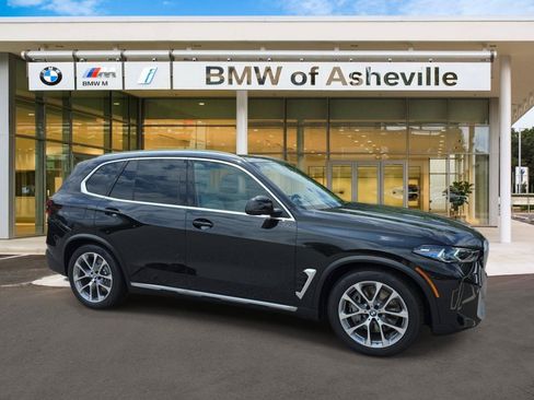 New 2026 BMW X5 xDrive50e w/ Climate Comfort Package AWD/4WD image 1