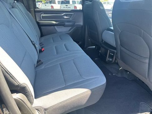 Used 2021 RAM 1500 Big Horn AWD/4WD image 30