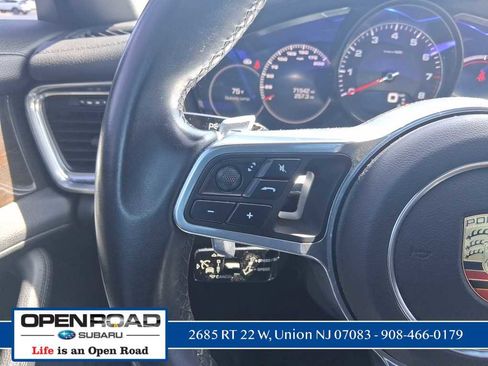 Used 2018 Porsche Panamera 4S AWD/4WD image 22