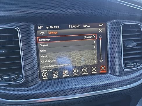 Used 2017 Dodge Charger SXT w/ Rallye Group image 55