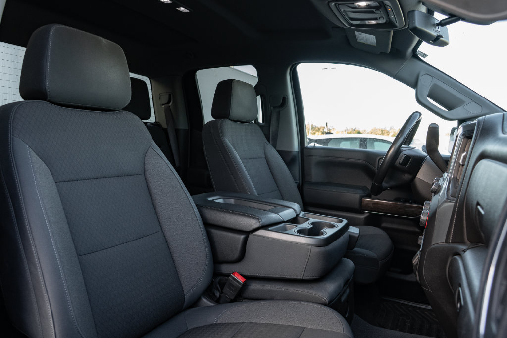 Used 2019 Chevrolet Silverado 1500 LT w/ True North Edition AWD/4WD image 28