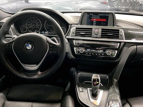 Used 2018 BMW 330i image 15