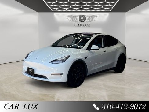 Used 2020 Tesla Model Y Long Range AWD/4WD image 1