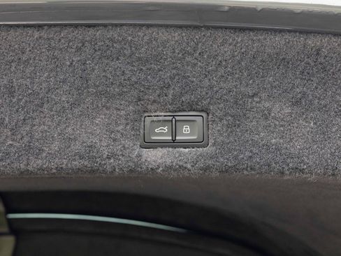 Used 2024 Lamborghini Urus S image 43