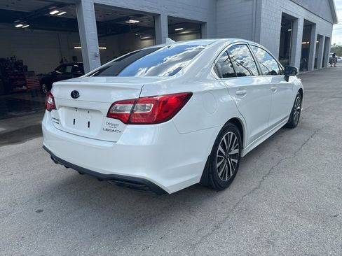 Used 2018 Subaru Legacy 2.5i Premium AWD/4WD image 3