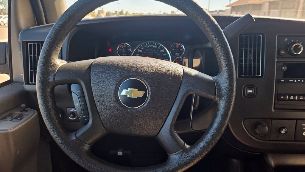 Used 2025 Chevrolet Express 3500 LT w/ LT Preferred Equipment Group RWD image 26