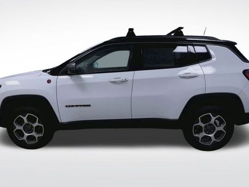 Used 2022 Jeep Compass Trailhawk w/ Trailhawk Elite Group image 5