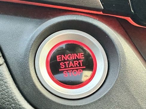 Used 2024 Honda Odyssey Sport image 12