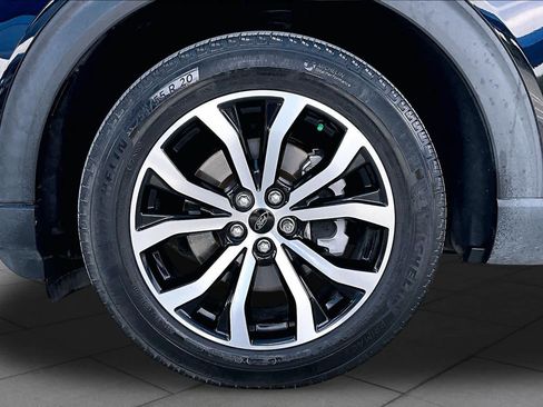 Used 2022 Ford Explorer ST-Line w/ Class IV Trailer Tow Package RWD image 10