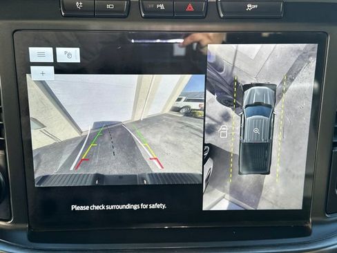 Used 2023 Ford F150 Lariat w/ Equipment Group 502A High image 34