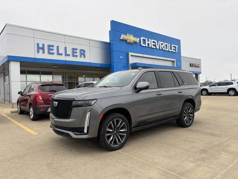 Used 2021 Cadillac Escalade Sport w/ Driver Assist Tech Package image 3