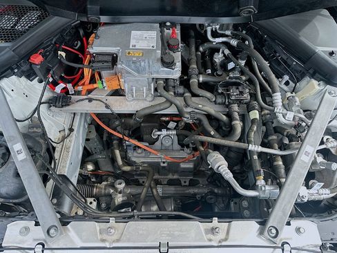 Certified 2023 BMW i4 eDrive35 RWD image 32