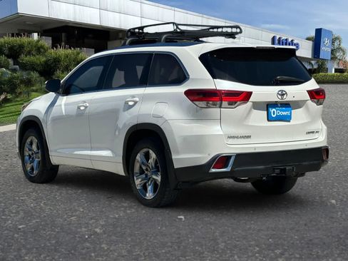 Used 2018 Toyota Highlander Limited Platinum AWD/4WD image 7
