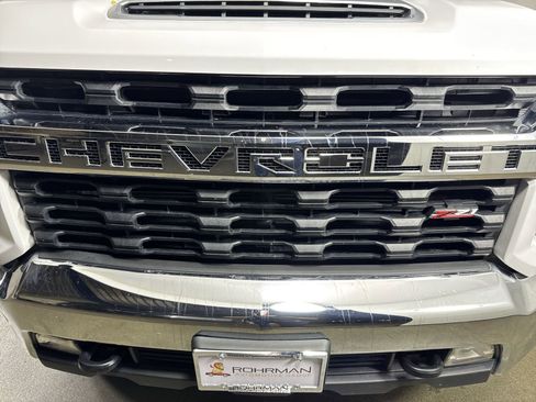 Used 2023 Chevrolet Silverado 2500 LT w/ Convenience Package image 26