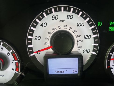 Used 2014 Honda Pilot Touring image 30