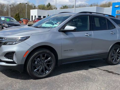 Certified 2023 Chevrolet Equinox RS image 4