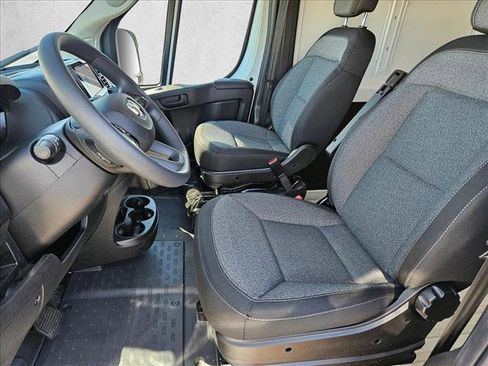 New 2026 RAM ProMaster 2500 w/ Convenience Group image 4