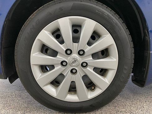 Used 2017 Nissan Sentra S image 22