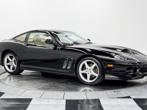 Used 1998 Ferrari 550 Maranello Coupe RWD image 33