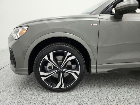 Used 2024 Audi Q3 2.0T Premium Plus AWD/4WD image 18