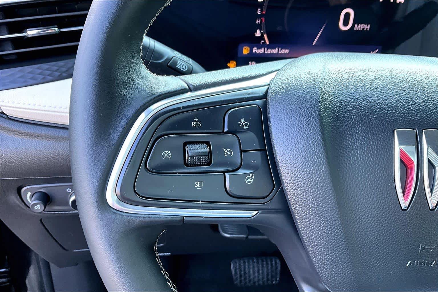 Used 2024 Buick Encore GX Avenir w/ Avenir Technology Package FWD image 21